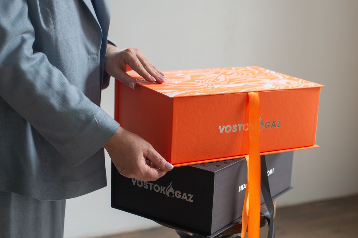 How to Design a Custom Rigid Box Step by Step
